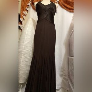 Cache elegant Chocolate Brown Long Gown. Size 6 85% polyester 15% spandex.